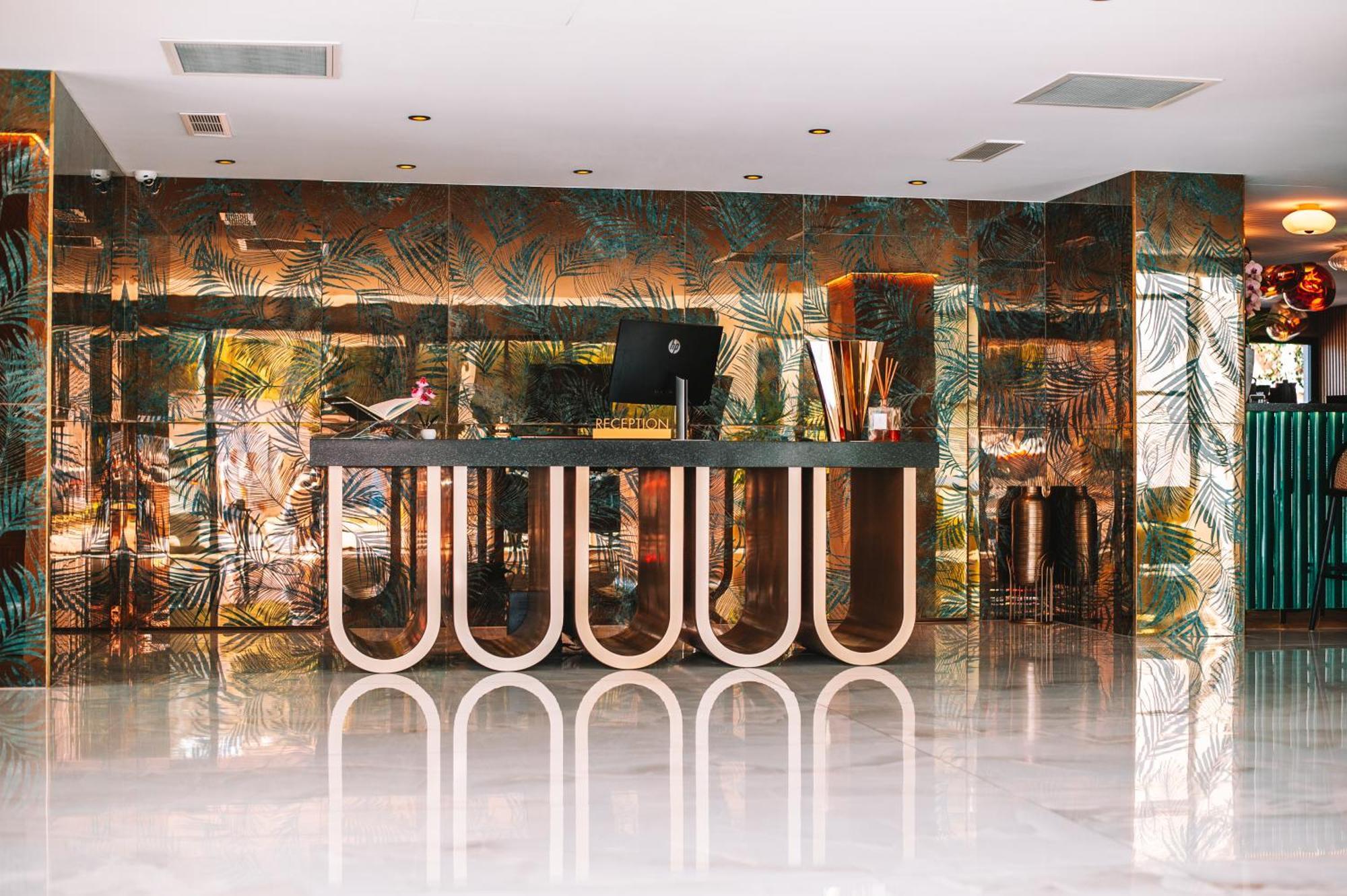 Calvi Hotel