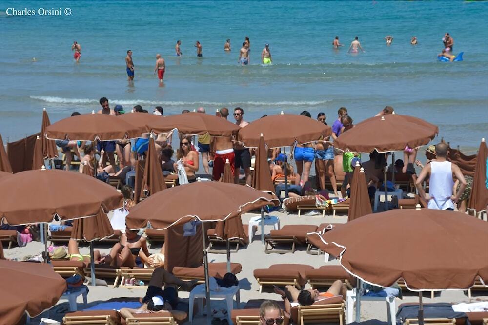 Calvi Hotel 3*